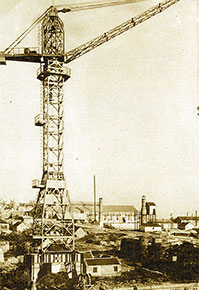 En 1957, lanzhouzhicheng.comenzó a adentrarse en la industria de maquinaria de construcción con producción exitosa de la primera grúa torre